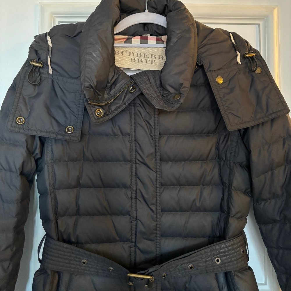 AUTHENTIC, Burberry Down-Filled puffer jacket (Size: XS)
